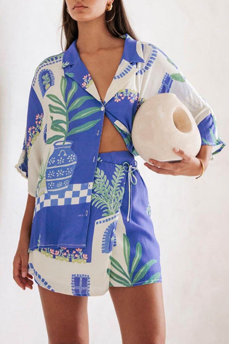 Unique Print Loose Shirt Elastic Wrap Skirt Set