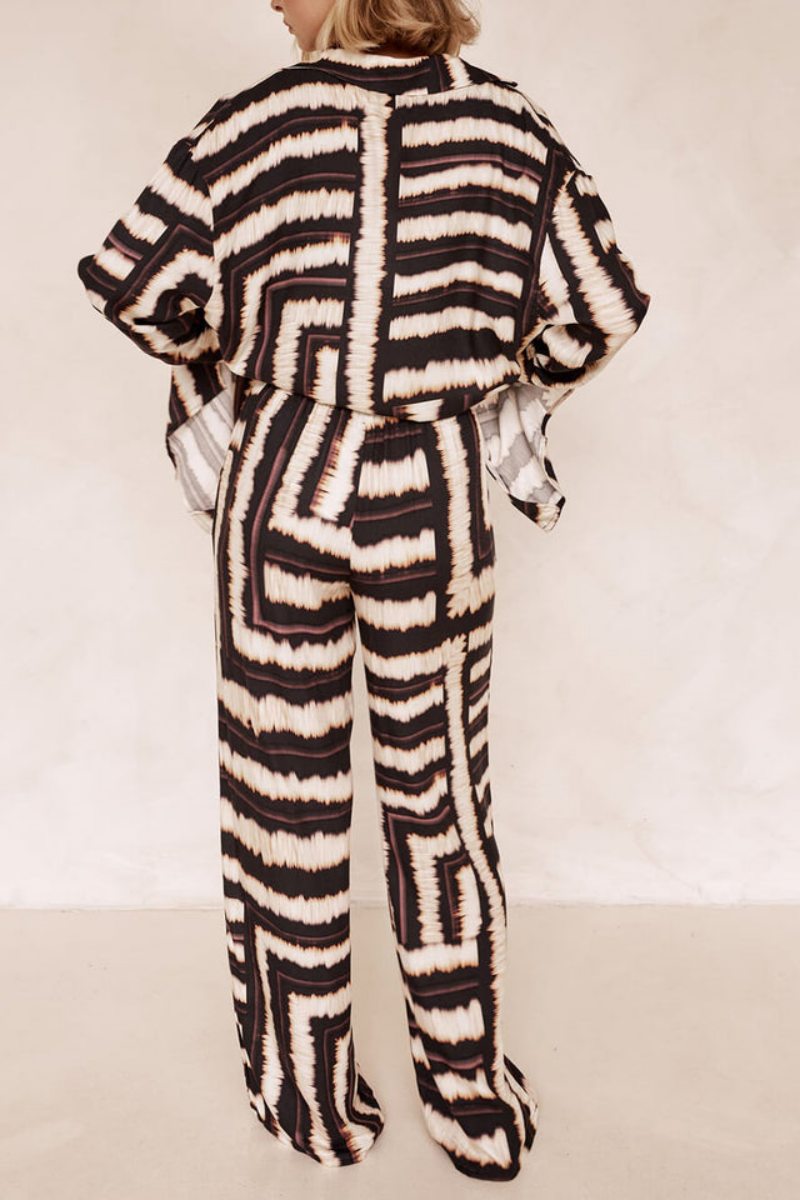 Signature Strip Chocolate Print Baggy Pants-Set