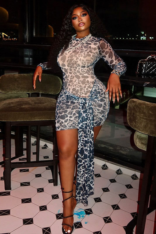 Chic Blue Leopard Mini Dress