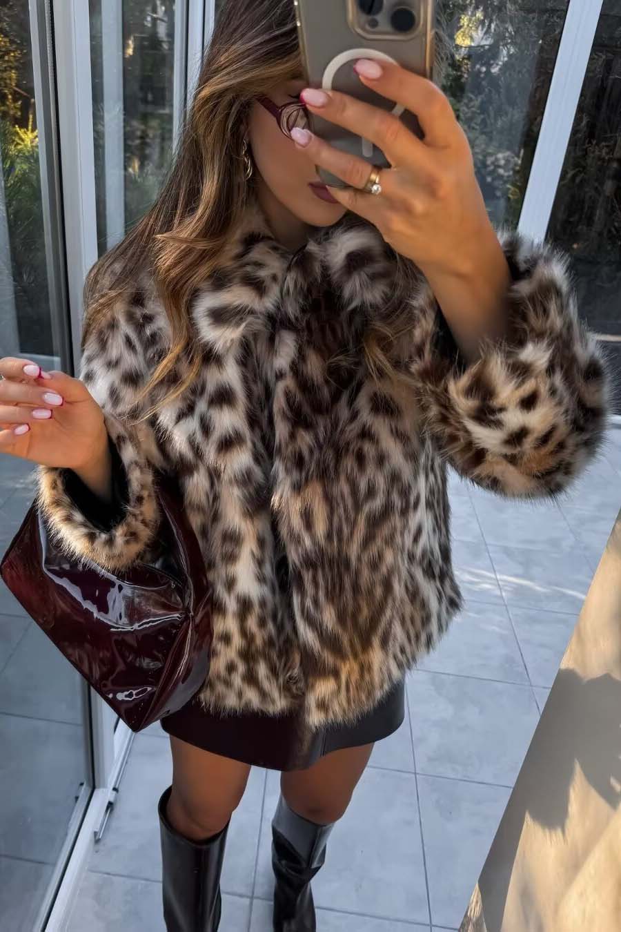 Wild leopard print short lapel fur coat