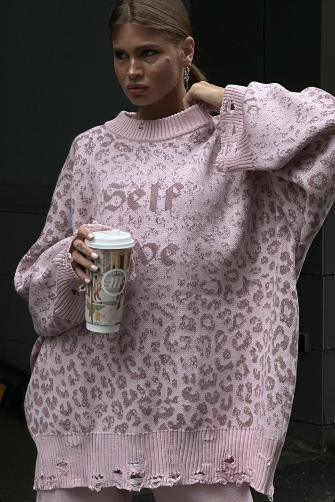 Oversize Streetwear Distressed Hoodie