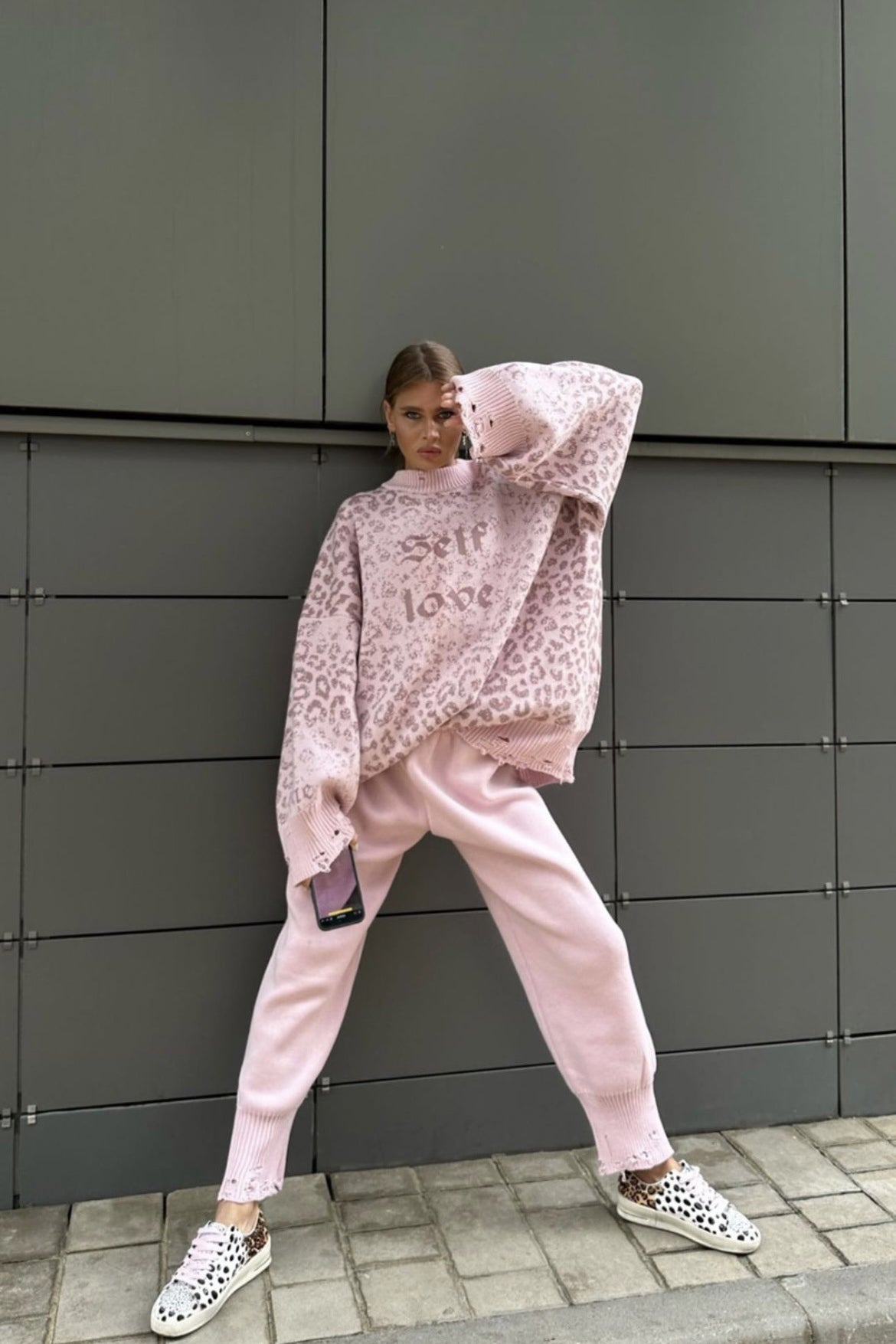 Oversize Streetwear Distressed Hoodie
