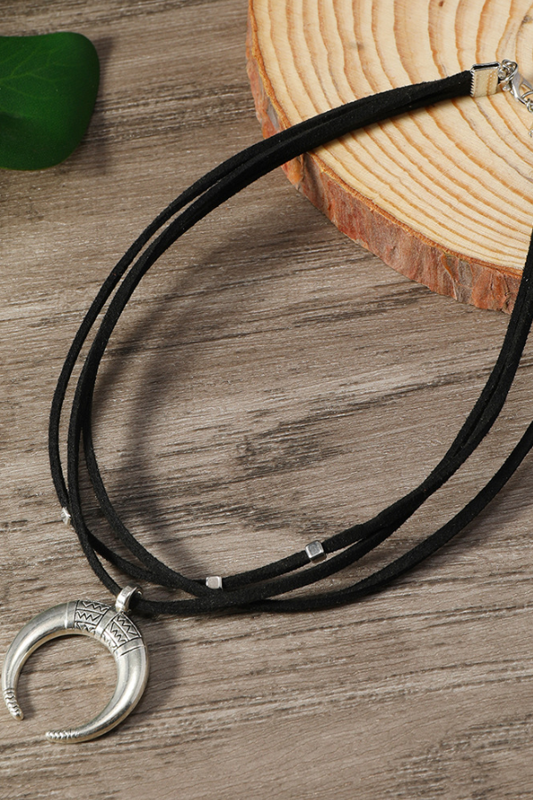 Ladies Temperament Necklace