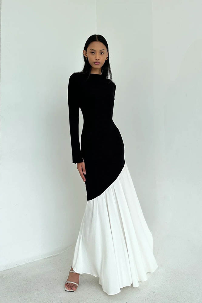 Colorblock Waist-Cinching Bodycon Midi Dress