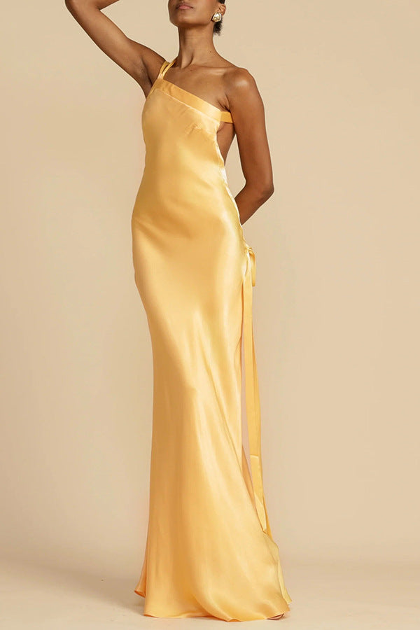 Silhouette Grace - Bodycon One-Shoulder Dress