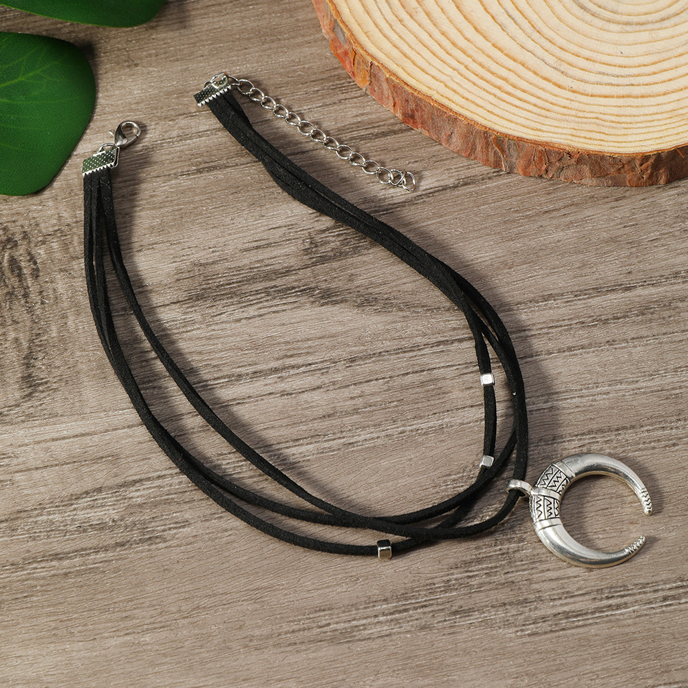 Ladies Temperament Necklace