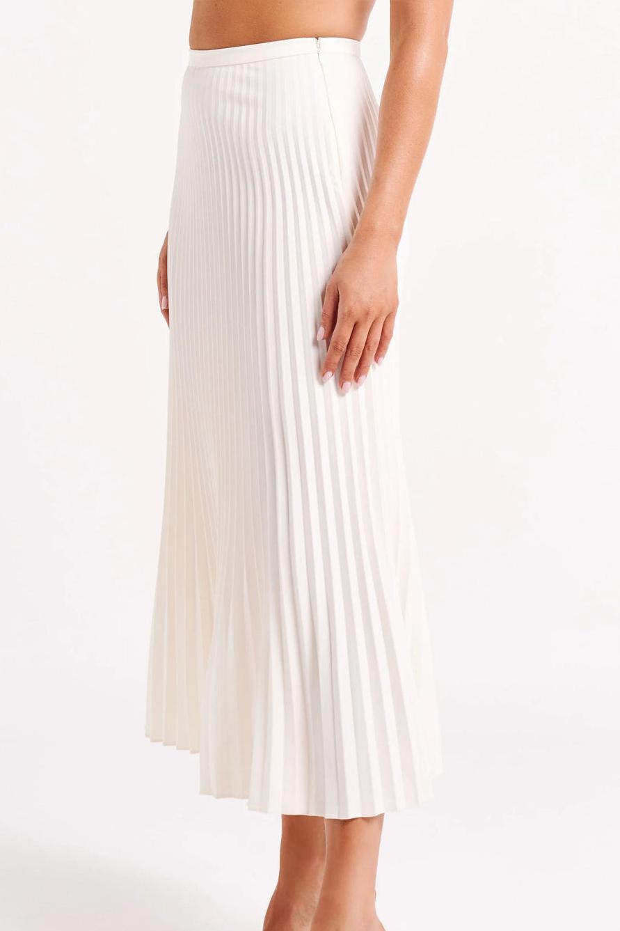 Crepe Knit Top & Pleated Suiting Maxi Skirt