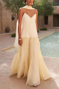 Fía Flows Maxi Dress