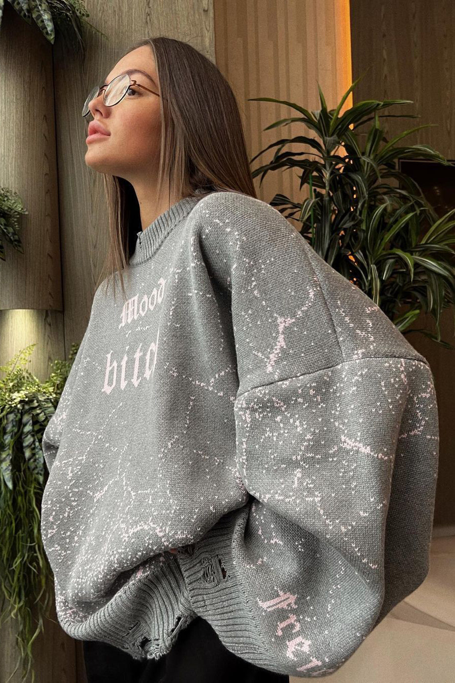 Oversize Streetwear Distressed Hoodie