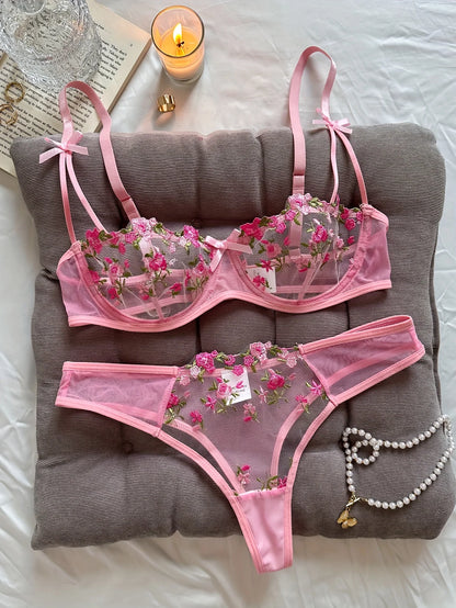 Maeve Lace Floral Set