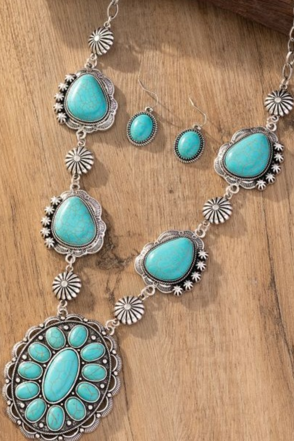 Western Retro Turquoise Necklace Jewelry Set