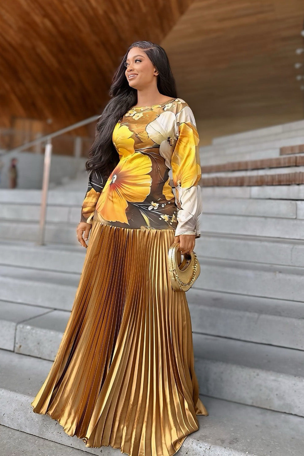 Tropical Wave Pleated Maxi Dress