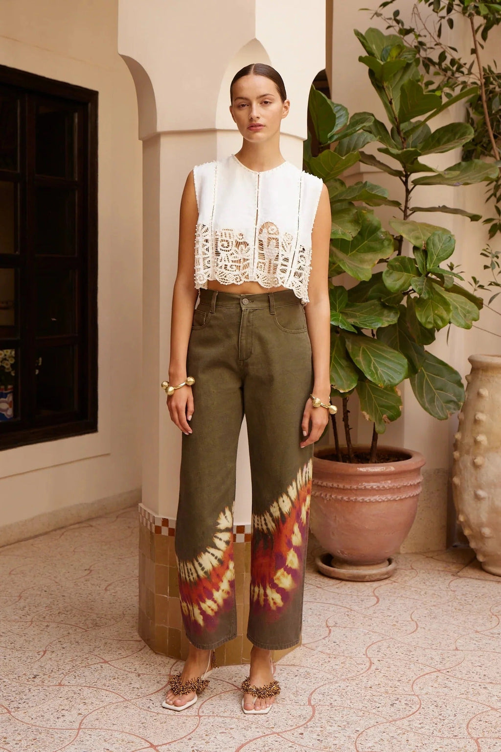Artistic Hem Detail Denim Mid Rise Jean