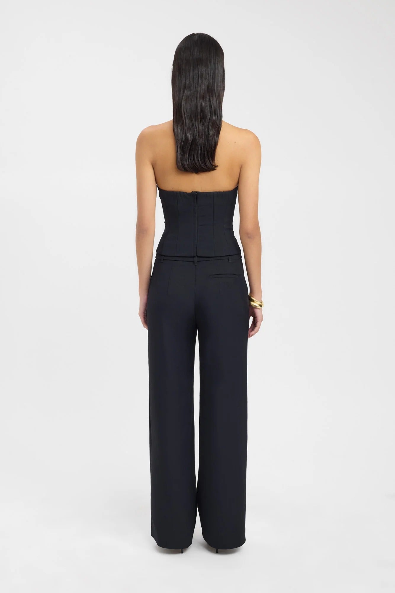 U-Cutout Structured Waist Top